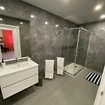 Da Silva Surf Six Apartman *