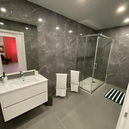 Da Silva Surf Six דירה *